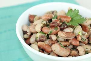 Mixed legumes salad